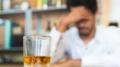 Man Withdrawing From Alcohol-Tapering Off Alcohol | Does It Reduce Symptoms Of Alcohol Withdrawal?